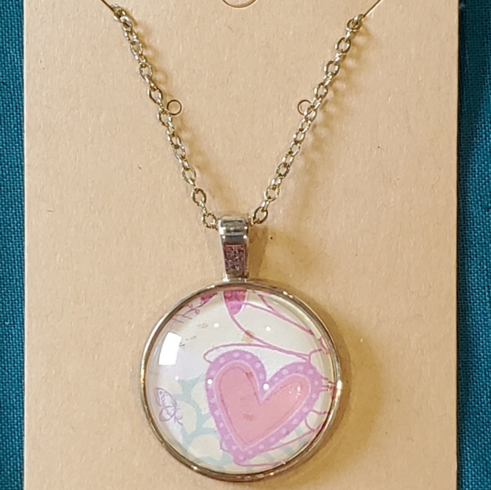 Handmade necklace, tray pendant, heart design.